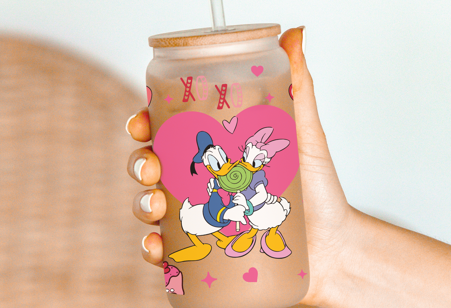 Daisy & Donald Valentines Glass Beer Can